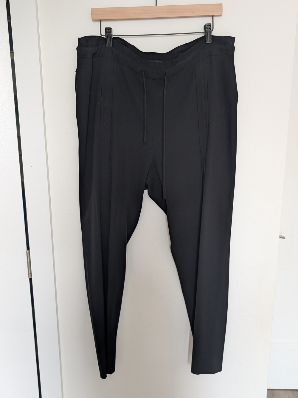 Babaton Black Drawstring Tapered Joggers